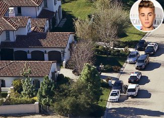 Justin Bieber’s Los Angeles home has been searched by police after the pop star allegedly threw eggs at his neighbor’s home