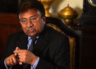 Pervez Musharraf has failed to appear in Islamabad court for his trial on treason charges