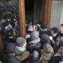 Ukraine protesters seize regional government offices