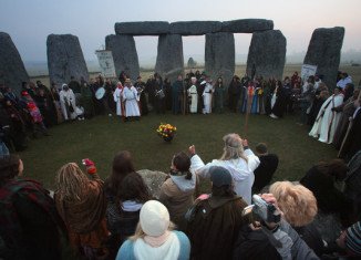 Druids and pagans mark Spring Equinox among Stonehenge's standing stones