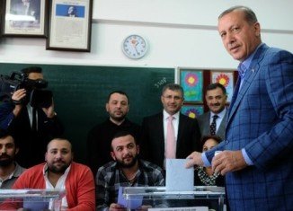 Recep Tayyip Erdogan’s party has taken a strong lead in Turkey’s local elections