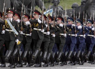 Ukraine's parliament has voted to create a 60,000-strong National Guard to bolster the country's defences