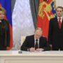 Vladimir Putin signs Crimea annexation law
