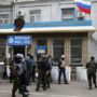 Ukraine’s security forces launch operation to remove pro-Russians from Sloviansk police HQ