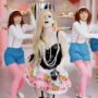 Avril Lavigne denies Hello Kitty video is racist