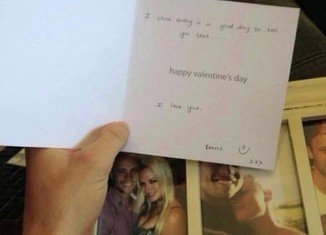 Oscar Pistorius read out Reeva Steenkamp's Valentine Day card