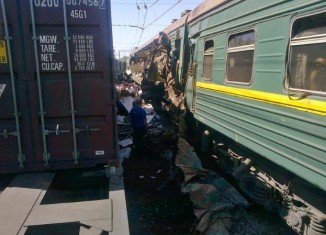 Four people died after a freight train hit a passenger train near Moscow