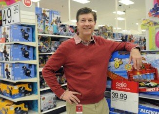Gregg Steinhafel’s resignation follows a difficult year for Target, which was the victim of a data breach that shook customer confidence and hurt profits