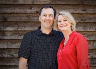 Lisa is married to Alan Robertson, the Duck Dynasty’s beardless brother