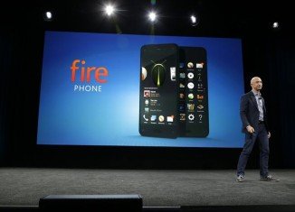 Amazon Fire Phone allows its users to change an image's perspective by moving their head