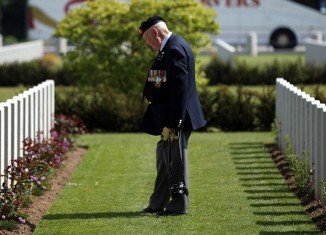 D-Day veterans return to Normandy killing field on 70th anniversary