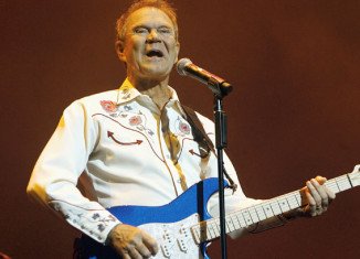 Glen Campbell's Alzheimer's disease has worsened to the point where he needs full-time professional care