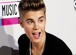 Justin Bieber had been accused of attempted robbery by a woman who claimed she had a row with him over her mobile phone
