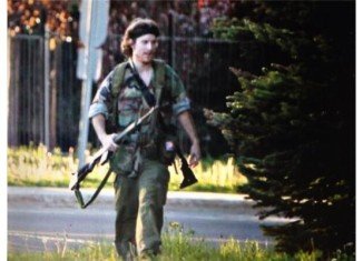 Moncton remains on lockdown as Canadian authorities hunt for suspect Justin Bourque