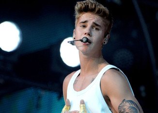 Justin Bieber will be charged with misdemeanor vandalism in connection with the egging of his neighbor's home