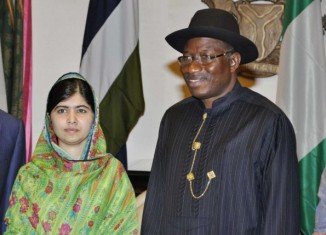 Malala Yousafzai has met Nigeria's President Goodluck Jonathan to press for more action to free at least 200 girls held by Boko Haram Islamist militants