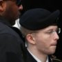 Barack Obama Grants Chelsea Manning Clemency
