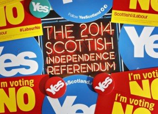 People are voting on whether Scotland should stay in the UK or become an independent nation