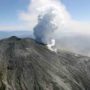 Mount Ontake volcano eruption intensifies