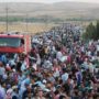 Turkey closes Syria border after 130,000 Kurdish refugees enter the country