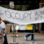 Hong Kong protesters agree to talks with government