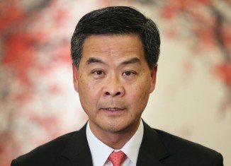Hong Kong’s leader CY Leung says he will not step down, amid calls from pro-democracy protesters for him to resign