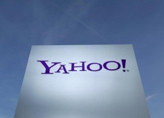 Yahoo is planning to invest millions of dollars in mobile messaging service Snapchat