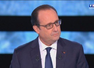French President Francois Hollande has promised not seek a second term in 2017 if he fails to cut unemployment