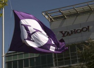 Yahoo has announced it will buy digital video advertising service BrightRoll for $640 million