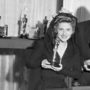 Joan Fontaine estate pulls Oscar statuette sale after lawsuit threat