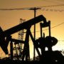 Oil prices fall further after IEA 2015 forecast