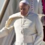 Pope Francis arrives in Sri Lanka
