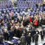 Greece bailout: German parliament backs loan extension by 4 months