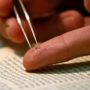 Nano Bible: World’s Smallest Bible Goes on Dispaly at Israel Museum in Jerusalem