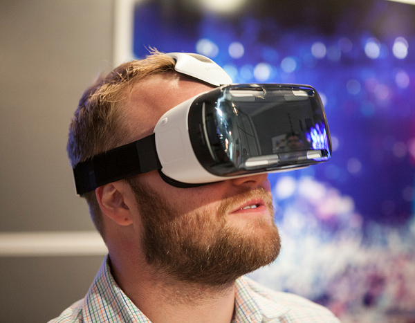 Samsung Unpacked - Gear VR