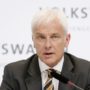 VW Scandal: CEO Matthias Muller Addresses Top Management