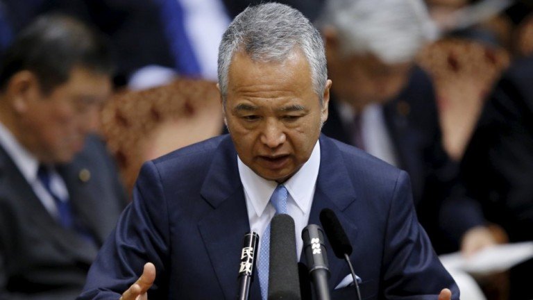 Akira Amari: Japan’s Economy Minister Resigns amid Corruption Allegations
