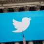 Twitter Shares Drop amid Silver Lake Deal Speculation