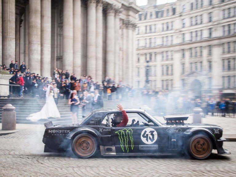 Matt LeBlanc Crashes London Wedding in Latest Top Gear Stunt