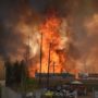 Fort McMurray Fire: 8,000 People Airlifted by Authorities