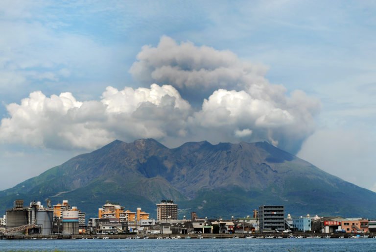 Japan: Sakurajima Volcano Major Eruption Predicted