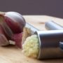 Garlic Breath: Scientists Reveal Effective Remedies