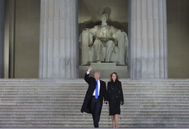 Donald Trump Promises to Unify America at Lincoln Memorial Event
