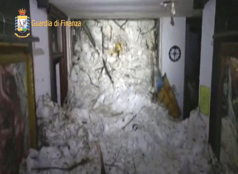 Rigopiano: Up to 30 Missing as Avalanche Buries Hotel in Central Italy