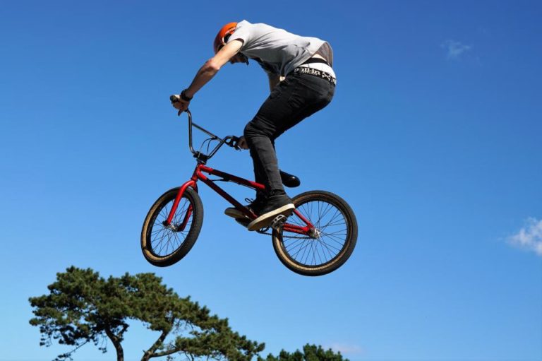 How an Electric Bike Influences a Well-rounded Fitness and Lifestyle