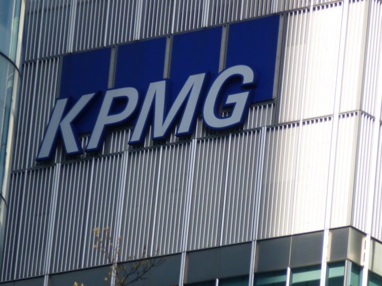 KPMG Investigated over Rolls-Royce Audit