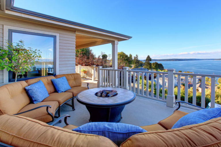 Creating a Dream Deck in Your Backyard