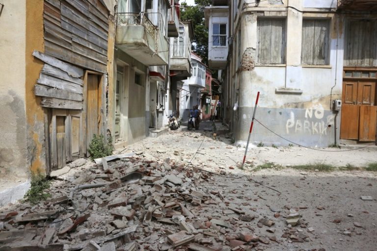 Lesbos 6.3 Earthquake Felt in Athens and Istanbul
