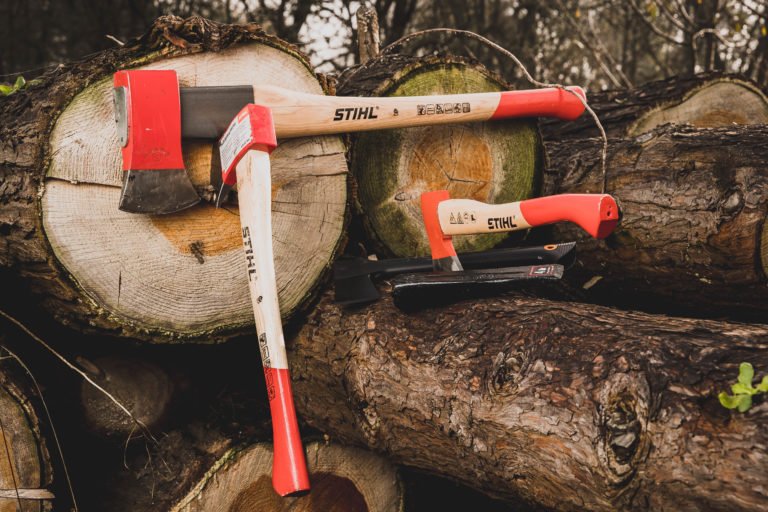 Firewood Guide | How To Split Firewood With A Maul