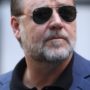 Russell Crowe Held “Art of Divorce Auction” in Sydney